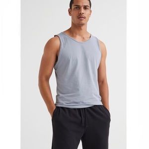 Bundle of 2 H&M Tanks